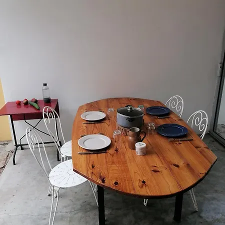 Hébergement de vacances Petit Maison De Bord De *